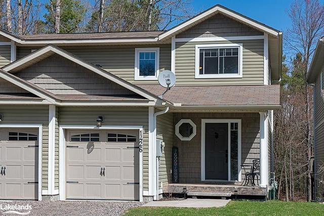 1426 Muskoka Road N, House semidetached with 3 bedrooms, 1 bathrooms and 3 parking in Gravenhurst ON | Image 1