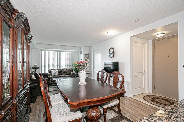 504 - 70 Town Centre Crt, Condo with 1 bedrooms, 1 bathrooms and 1 parking in Toronto ON | Image 5