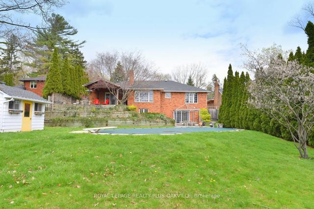 main - 258 Shoreacres Rd, House detached with 3 bedrooms, 2 bathrooms and 12 parking in Burlington ON | Image 21