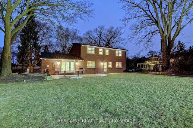 175 Cairncroft Rd, House detached with 4 bedrooms, 4 bathrooms and 6 parking in Oakville ON | Image 30