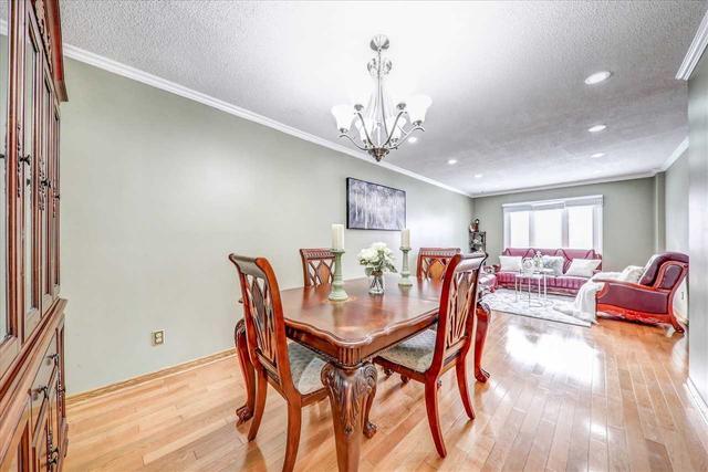 36 Halder Cres, House detached with 4 bedrooms, 4 bathrooms and 6 parking in Markham ON | Image 21