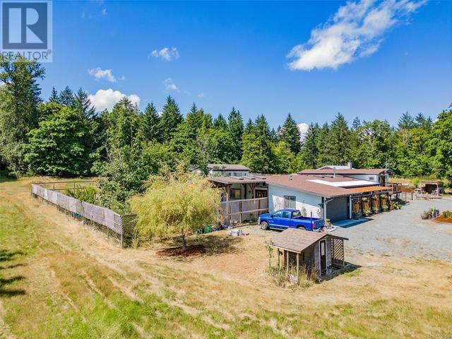 12844&12838 Ivey Rd, House detached with 9 bedrooms, 5 bathrooms and 10 parking in Cowichan Valley H BC | Image 64