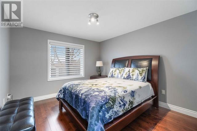 168 Augusta Boulevard, House detached with 4 bedrooms, 3 bathrooms and null parking in Sarnia ON | Image 15