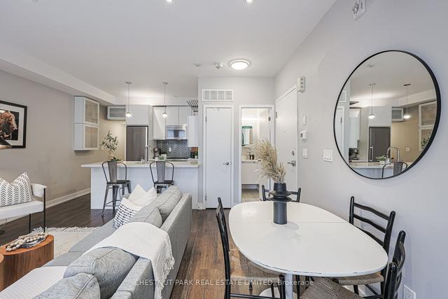 105 - 441 Jane St, Townhouse with 2 bedrooms, 2 bathrooms and 1 parking in Toronto ON | Image 6
