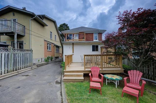 24 Fairview Ave, House detached with 4 bedrooms, 3 bathrooms and 5 parking in Kitchener ON | Image 15