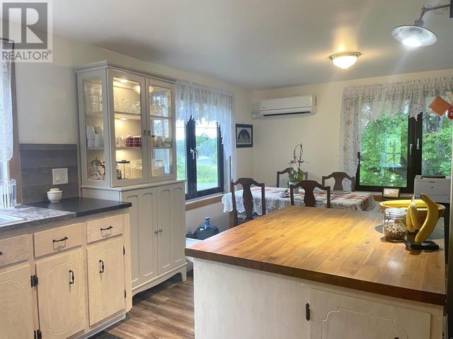 1817 Highway 205|Baddeck, House detached with 9 bedrooms, 8 bathrooms and null parking in Victoria, Subd. B NS | Image 30