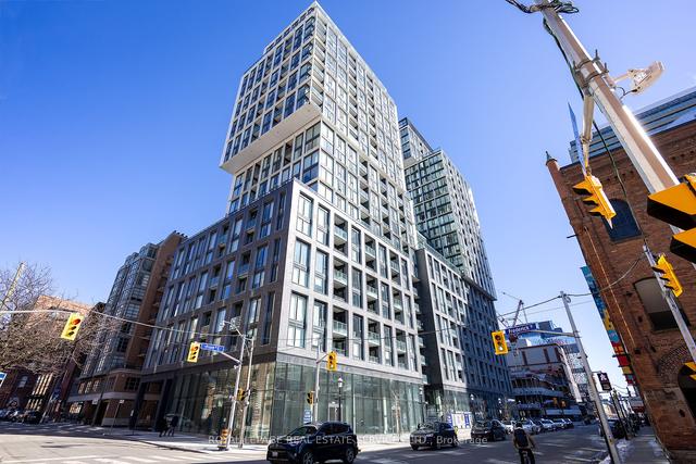 1812 - 158 Front St E, Condo with 1 bedrooms, 1 bathrooms and 0 parking in Toronto ON | Image 1