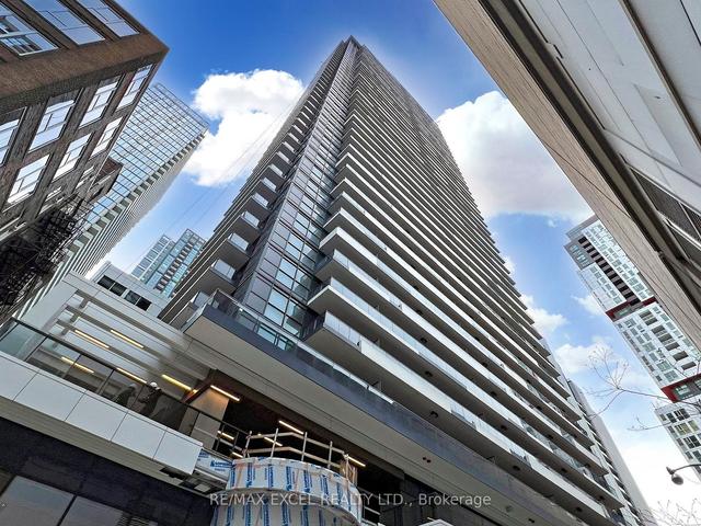 2107 - 38 Widmer St, Condo with 2 bedrooms, 2 bathrooms and 0 parking in Toronto ON | Image 1