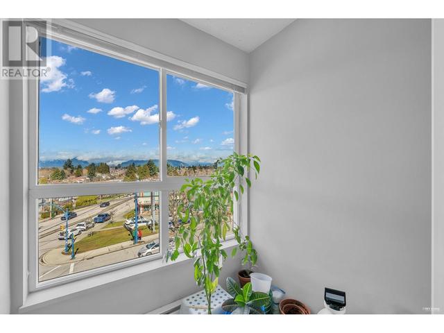 ph10 - 5438 Rupert Street, Condo with 2 bedrooms, 2 bathrooms and 1 parking in Vancouver BC | Image 6