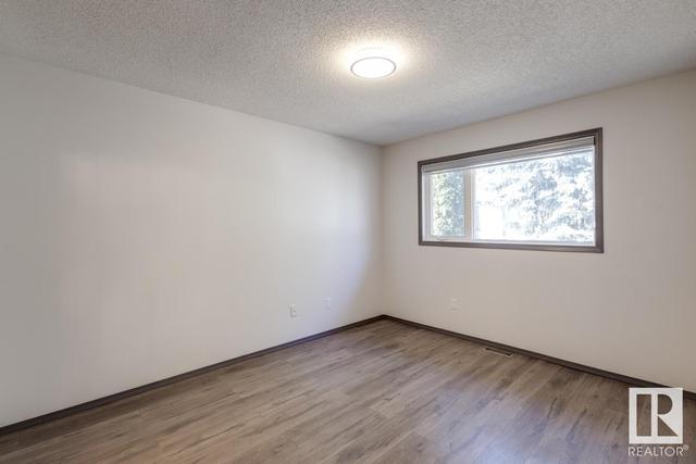 133 - 11115 9 Av Nw, House attached with 3 bedrooms, 2 bathrooms and null parking in Edmonton AB | Image 23