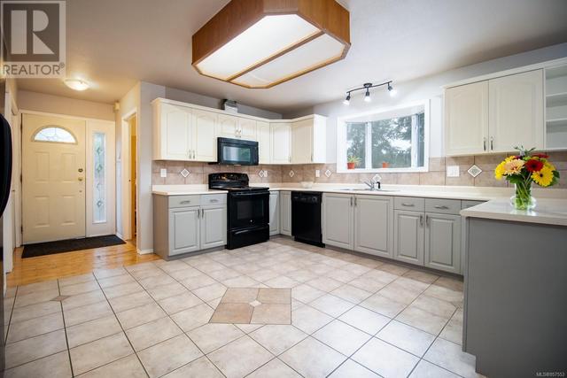 44 Porter Rd, House detached with 3 bedrooms, 2 bathrooms and 4 parking in Nanaimo BC | Image 6