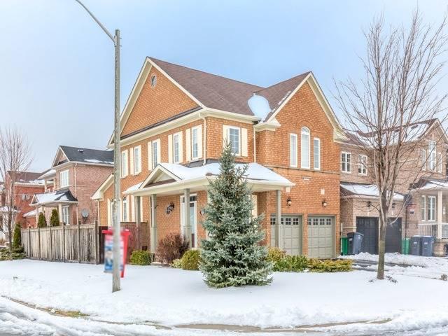 111 Pantomine Blvd, House detached with 4 bedrooms, 3 bathrooms and 2 parking in Brampton ON | Image 1