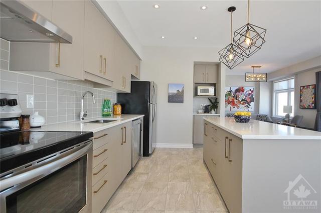 28 Stockholm Private, Townhouse with 3 bedrooms, 4 bathrooms and 2 parking in Ottawa ON | Image 14