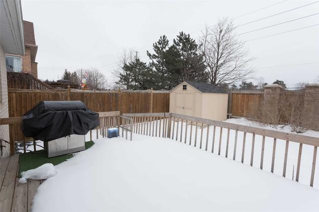 76 Sundridge St, House detached with 2 bedrooms, 3 bathrooms and 7 parking in Brampton ON | Image 35