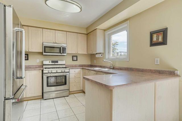 22 Shipp Cres, House detached with 4 bedrooms, 4 bathrooms and 4 parking in Ajax ON | Image 6