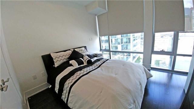 734 - 39 Queens Quay E, Condo with 1 bedrooms, 1 bathrooms and 1 parking in Toronto ON | Image 13
