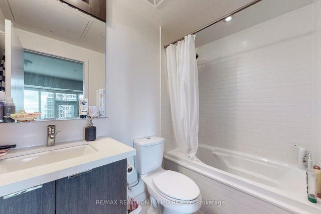 2411 - 21 Widmer St, Condo with 2 bedrooms, 2 bathrooms and 1 parking in Toronto ON | Image 14