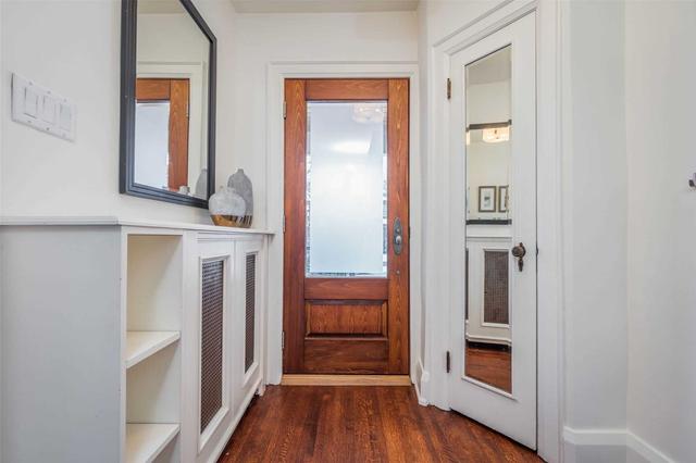 252 Melrose Ave, House semidetached with 3 bedrooms, 1 bathrooms and 4 parking in Toronto ON | Image 12
