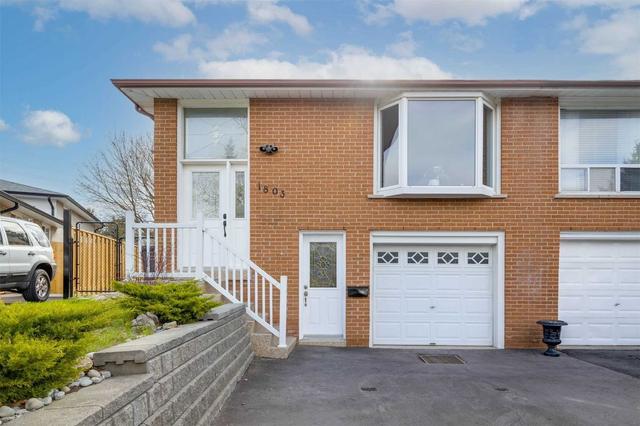 1803 Bonnymede Dr, House semidetached with 2 bedrooms, 1 bathrooms and 1 parking in Mississauga ON | Image 1