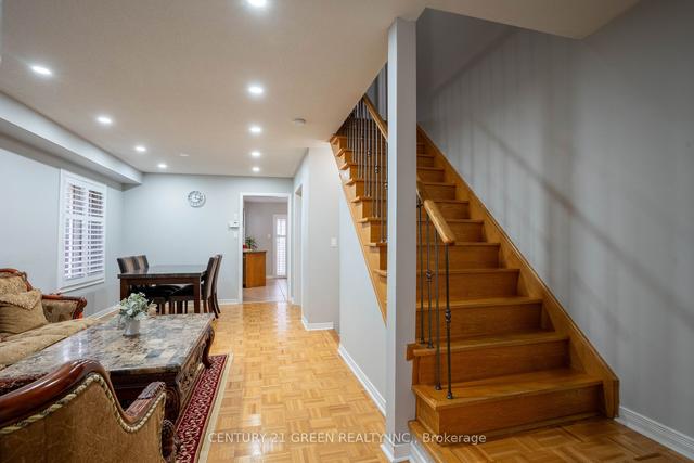 3 Butterchurn Rd, House semidetached with 3 bedrooms, 4 bathrooms and 3 parking in Brampton ON | Image 32