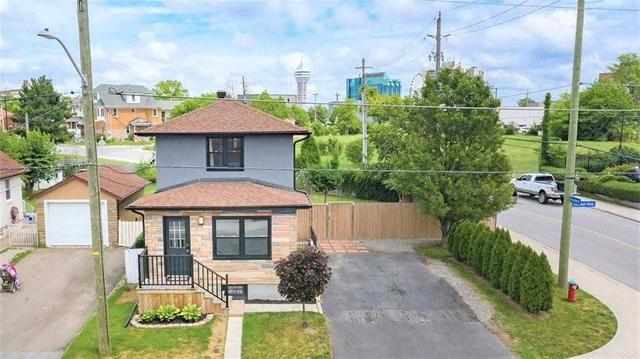 5696 Desson Ave, House detached with 3 bedrooms, 3 bathrooms and 4 parking in Niagara Falls ON | Image 18