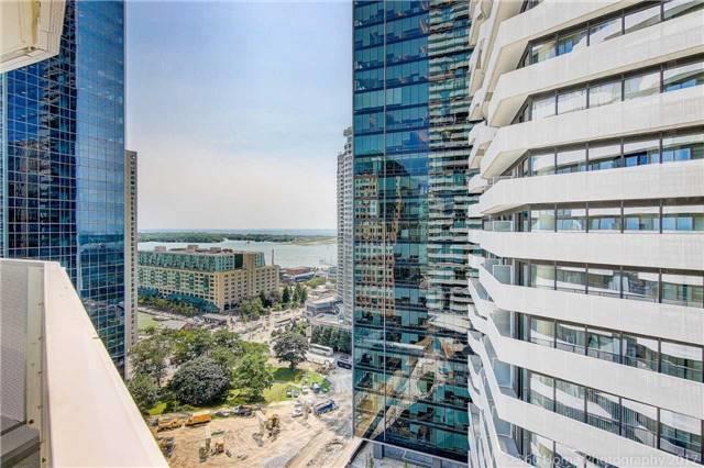 2102 - 88 Harbour St, Condo with 1 bedrooms, 1 bathrooms and null parking in Toronto ON | Image 18