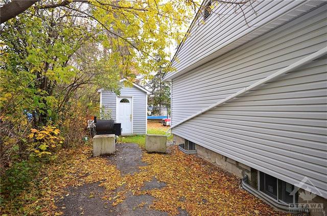 245 Victoria Street, House detached with 3 bedrooms, 1 bathrooms and 3 parking in Mississippi Mills ON | Image 24
