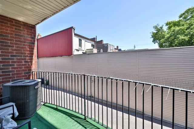 179 Drayton Ave, House attached with 2 bedrooms, 2 bathrooms and 0 parking in Toronto ON | Image 2