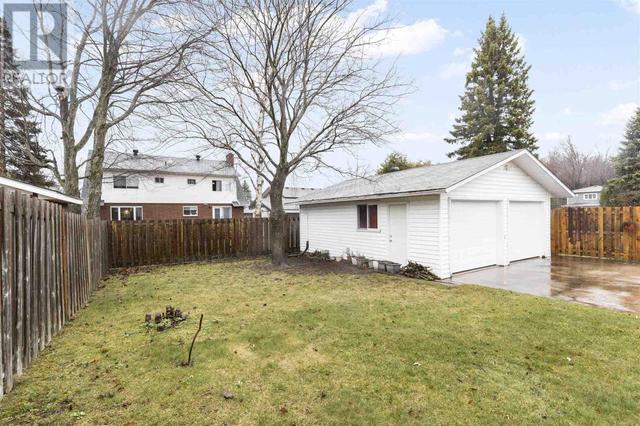 109 Taskar Dr, House detached with 3 bedrooms, 2 bathrooms and null parking in Sault Ste. Marie ON | Image 26
