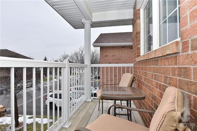 18 Palton Avenue, Townhouse with 3 bedrooms, 3 bathrooms and 3 parking in Ottawa ON | Image 22