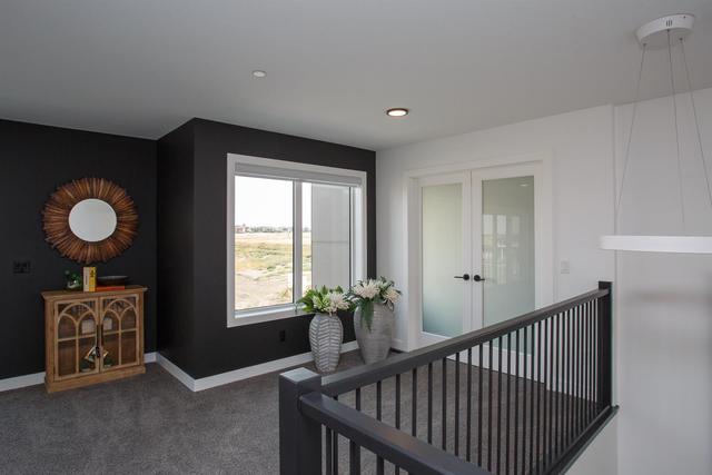 328 Coulee Ridge Drive Sw, House detached with 5 bedrooms, 3 bathrooms and 4 parking in Medicine Hat AB | Image 20
