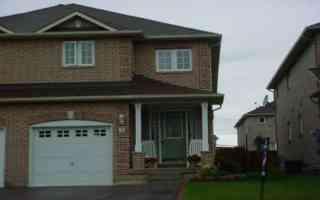 81 Tessler Cres, House semidetached with 4 bedrooms, 3 bathrooms and 3 parking in Brampton ON | Image 1