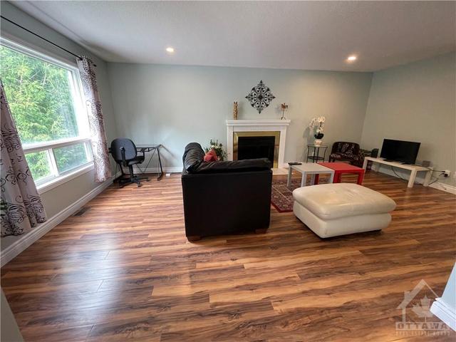 1233 Joseph Drouin Avenue, House detached with 4 bedrooms, 4 bathrooms and 1 parking in Ottawa ON | Image 24