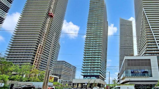 1908 - 33 Shore Breeze Dr, Condo with 1 bedrooms, 1 bathrooms and 1 parking in Toronto ON | Card Image