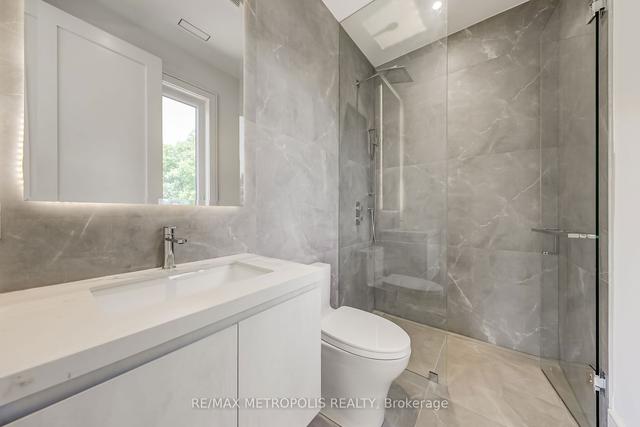 12 Bearwood Dr, House detached with 4 bedrooms, 7 bathrooms and 8 parking in Toronto ON | Image 11