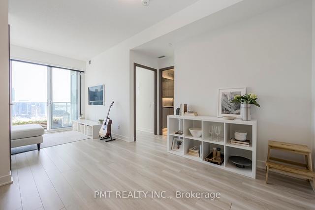 4512 - 17 Bathurst St, Condo with 1 bedrooms, 1 bathrooms and 0 parking in Toronto ON | Image 9