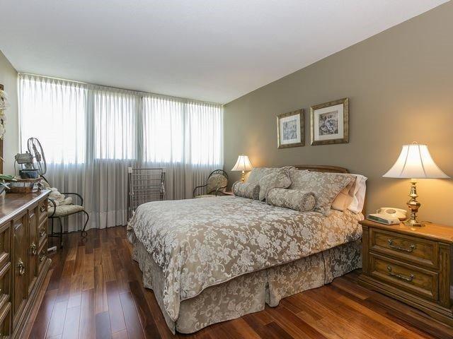 1004 - 1333 Bloor St, Condo with 3 bedrooms, 2 bathrooms and 1 parking in Mississauga ON | Image 13