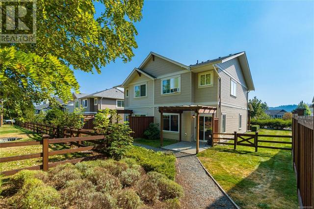 181 - 1720 Dufferin Cres, House attached with 3 bedrooms, 3 bathrooms and 3 parking in Nanaimo BC | Image 2