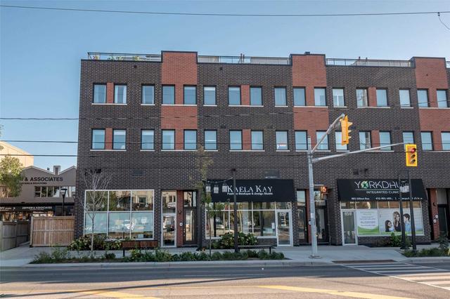 28 - 867 Wilson Ave, Townhouse with 2 bedrooms, 2 bathrooms and 2 parking in Toronto ON | Image 1
