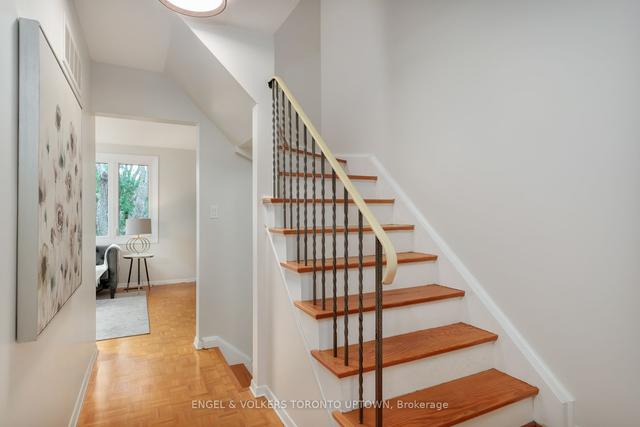 25 Stonedale Plwy, Townhouse with 3 bedrooms, 3 bathrooms and 2 parking in Toronto ON | Image 9