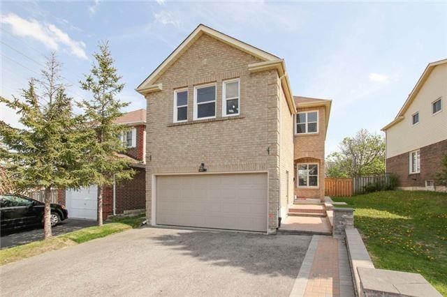 1103 Dunbarton Rd, House detached with 3 bedrooms, 4 bathrooms and 3 parking in Pickering ON | Image 1