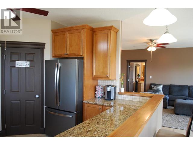 1370 Bullmoose Way, House detached with 3 bedrooms, 3 bathrooms and 12 parking in Okanagan Similkameen A BC | Image 12