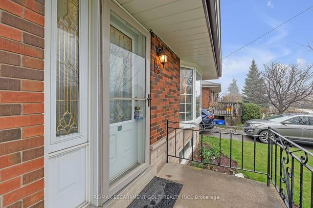 196 Tuxedo Ave S, House detached with 3 bedrooms, 2 bathrooms and 4 parking in Hamilton ON | Image 23