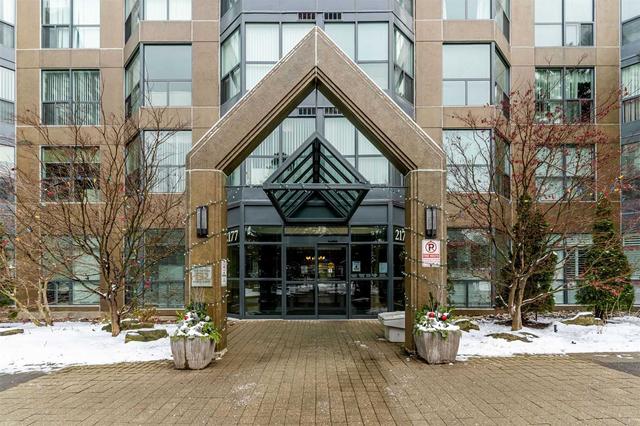 205 - 2177 Burnhamthorpe Rd, Condo with 2 bedrooms, 2 bathrooms and 1 parking in Mississauga ON | Image 12