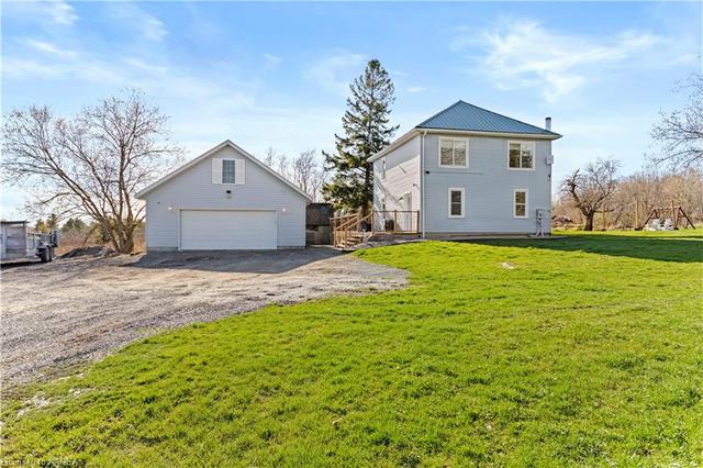 2388 Findlay Station Road, House detached with 2 bedrooms, 1 bathrooms and 6 parking in Kingston ON | Image 12