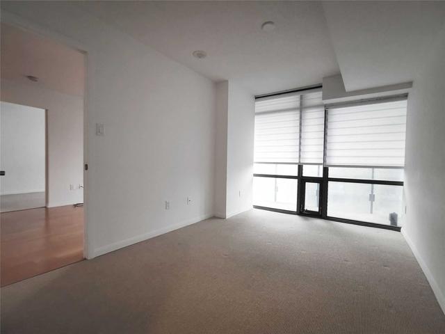 1201 - 38 Grenville St, Condo with 2 bedrooms, 2 bathrooms and 1 parking in Toronto ON | Image 7
