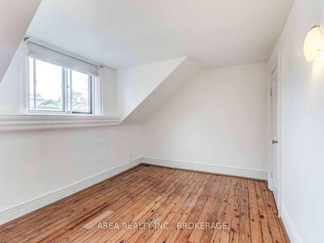 upper - 11 Salisbury Ave, House attached with 2 bedrooms, 1 bathrooms and 0 parking in Toronto ON | Image 5
