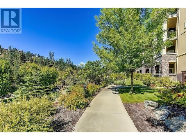1416 - 1875 Country Club Drive, Condo with 2 bedrooms, 2 bathrooms and 2 parking in Kelowna BC | Image 36