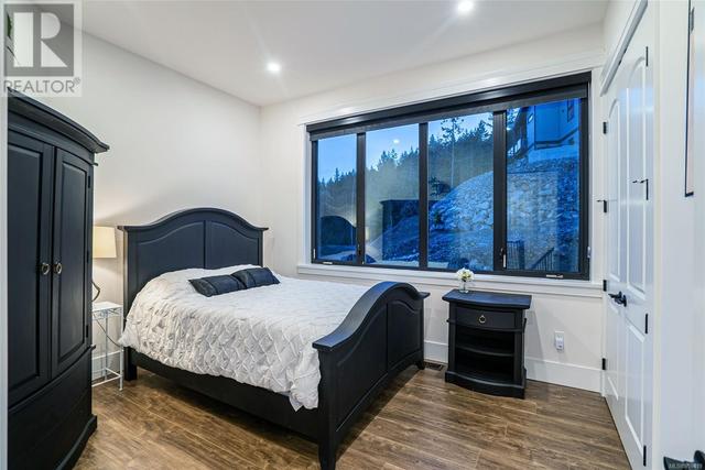 5060 Broad Ridge Pl, House detached with 6 bedrooms, 6 bathrooms and 5 parking in Lantzville BC | Image 42