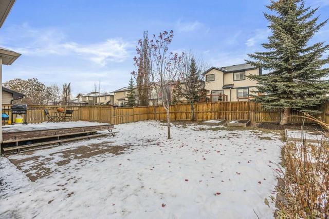 4 Tuscany Ravine Crescent Nw, House detached with 3 bedrooms, 2 bathrooms and 4 parking in Calgary AB | Image 37